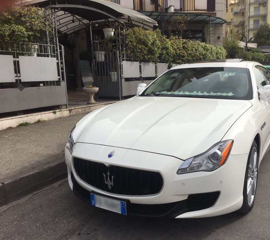 auto-sposi-Napoli_Q4-bianca_auto-sposi-Napoli-prezzi