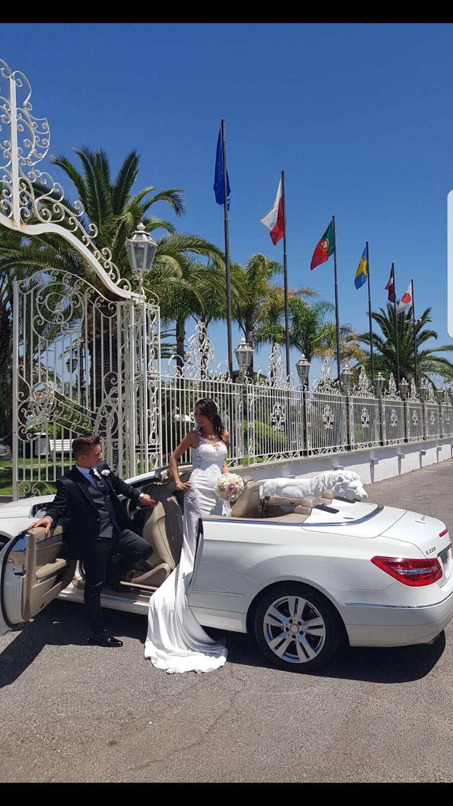 auto-sposi-Napoli_E-Cabrio_auto-nozze-Campania